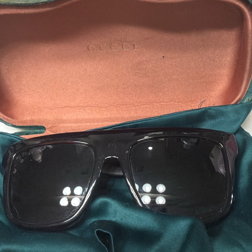 Gucci Glossy Black Sunglasses